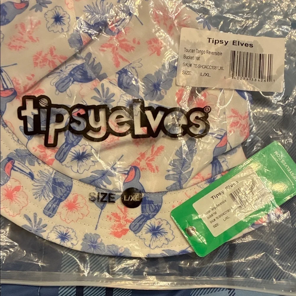 NWT Tipsy Elves Toucan Tango Reversible Bucket Hat L/XL